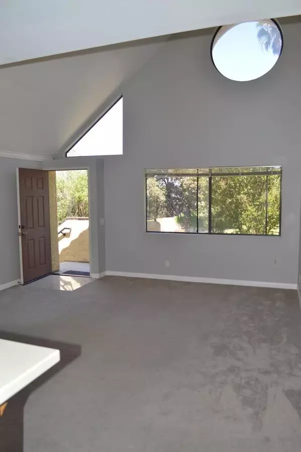 San Diego, CA 92128,17995 Caminito Pinero #298