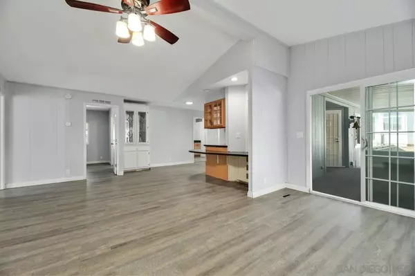 San Marcos, CA 92069,909 Richland Rd #52