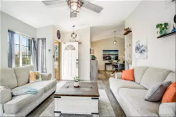 San Diego, CA 92128,11805 Caminito De Las Missiones