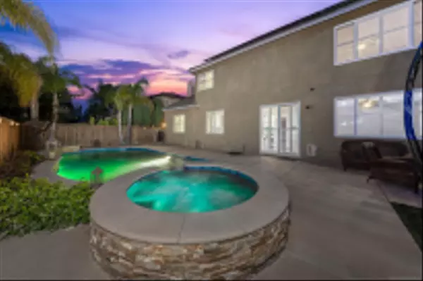 Chula Vista, CA 91913,1464 Windchime Ave