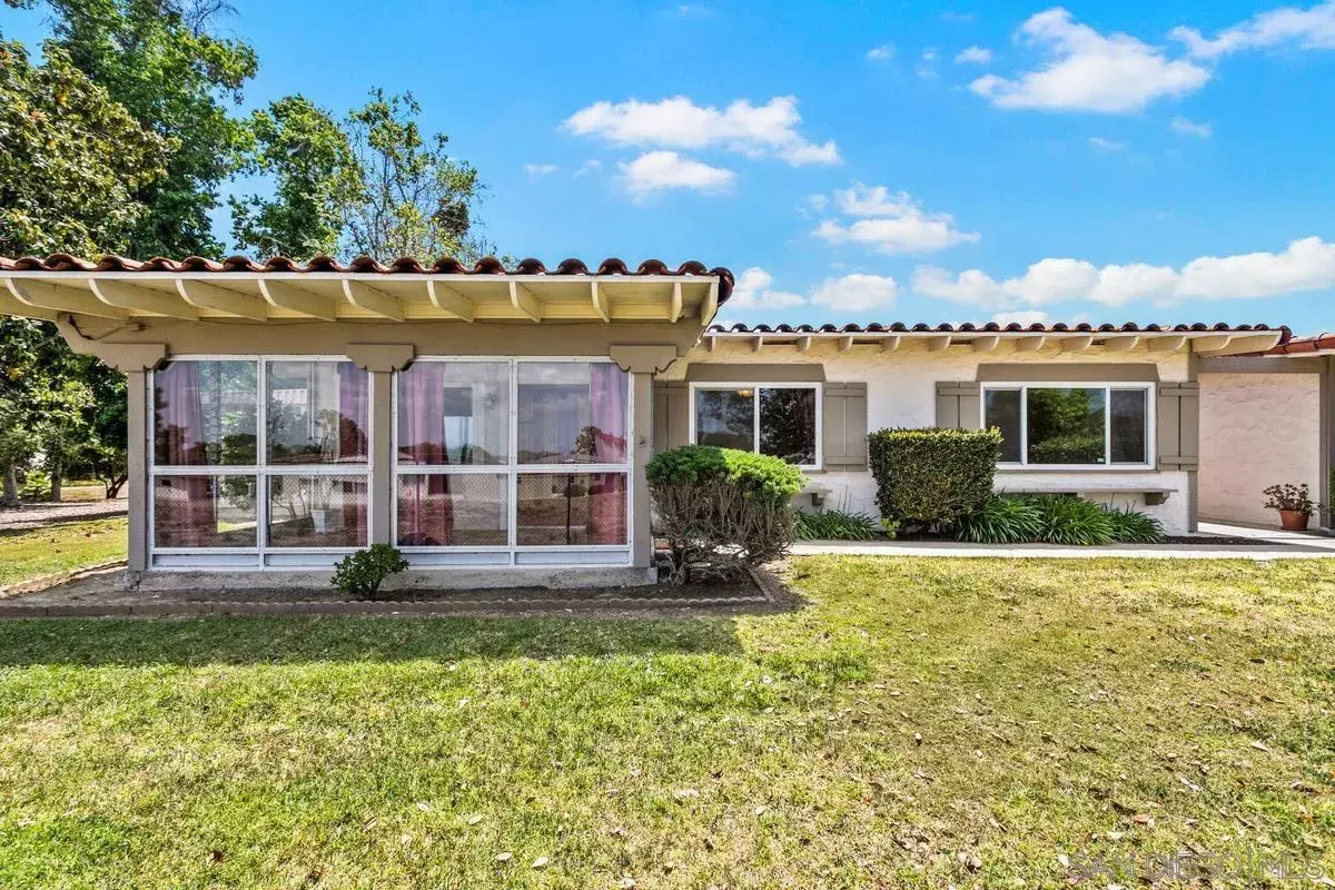 San Diego, CA 92128,16713 Bernardo Oaks Drive