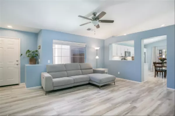 Santee, CA 92071,160 River Rock Ct