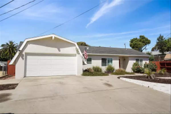 Santee, CA 92071,8807 Arrowhead Ct