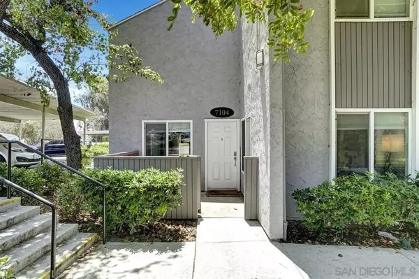 San Diego, CA 92115,6333 College Grove Way #7104