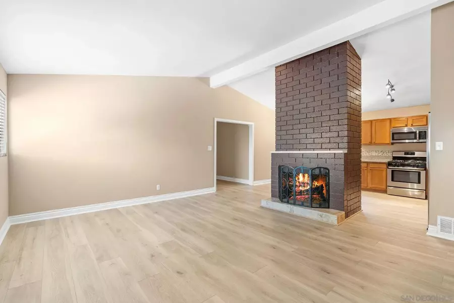 8905 Spring Pl, Spring Valley, CA 91977