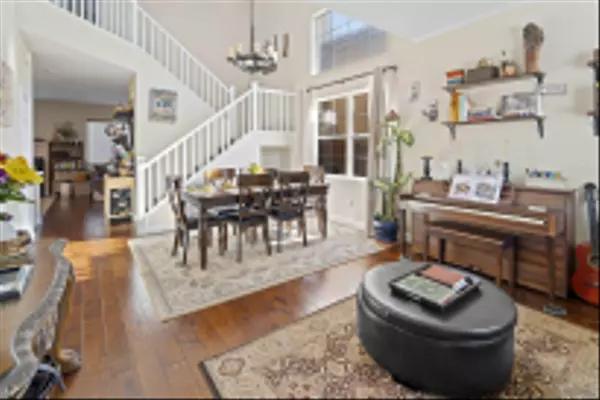 Chula Vista, CA 91910,1066 Calle Del Amor