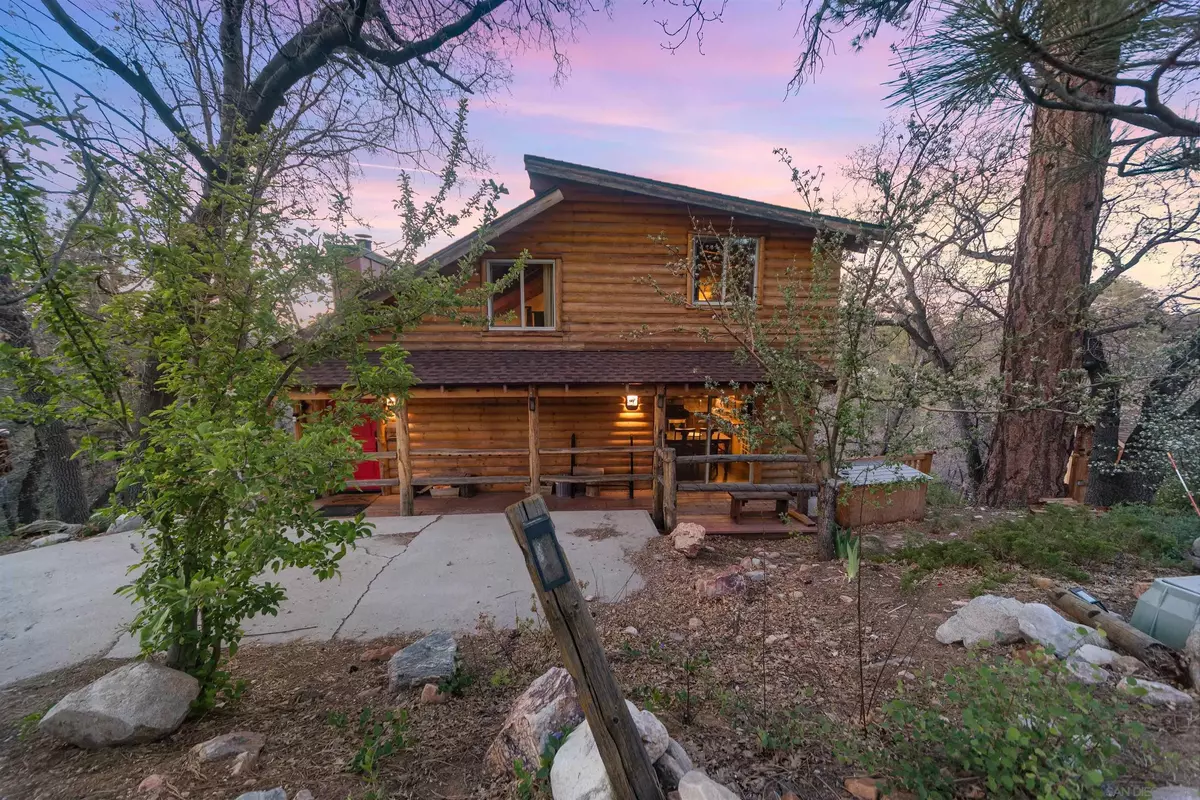 Big Bear, CA 92314,702 Villa Grove Ave