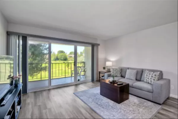 San Diego, CA 92128,17657 Pomerado Road #150