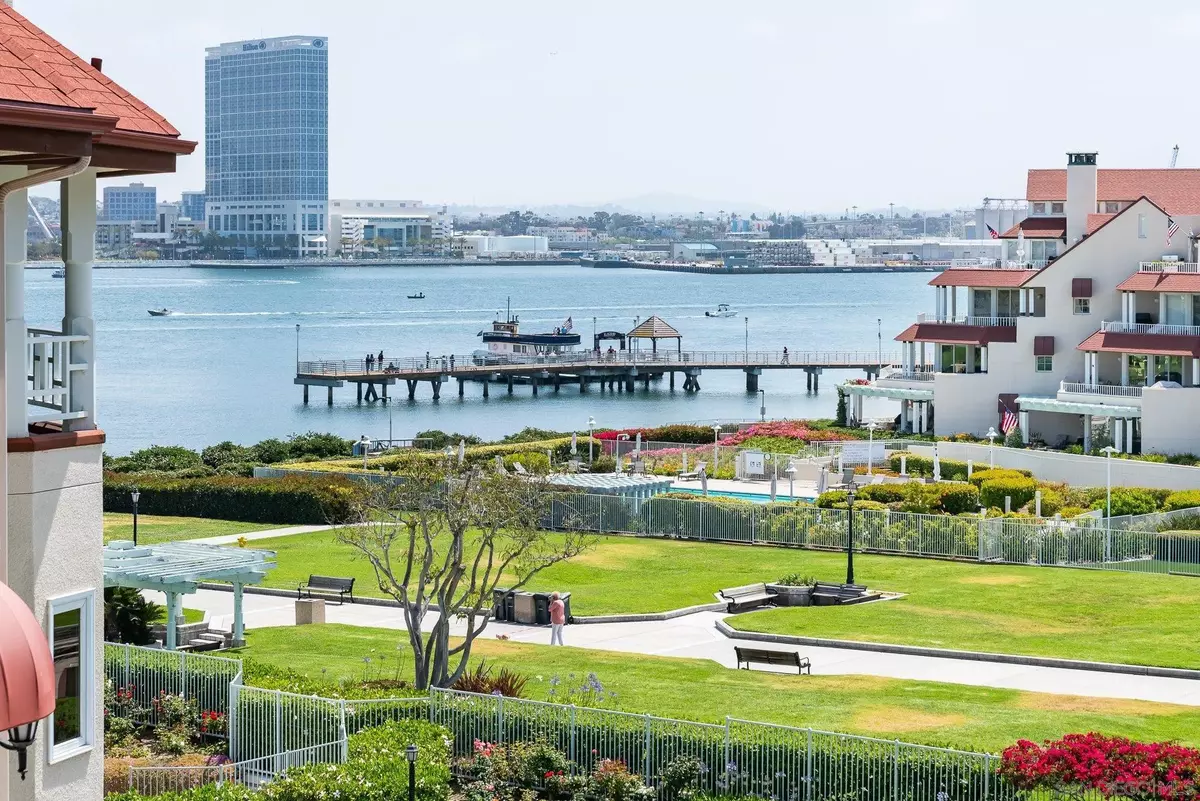 Coronado, CA 92118,1099 1st St. #402