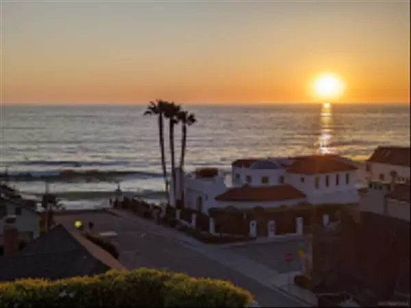 La Jolla, CA 92037,365 Marine St