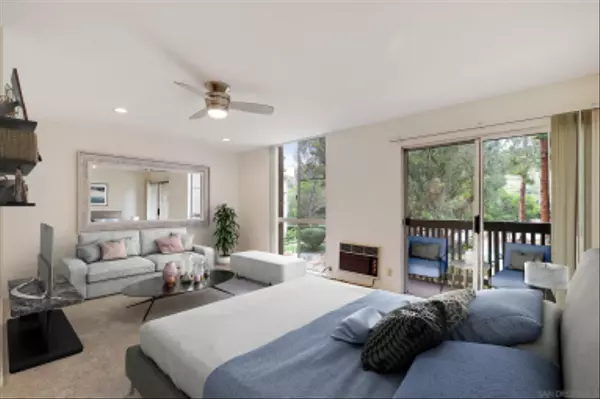 San Diego, CA 92108,6202 Friars Rd #210