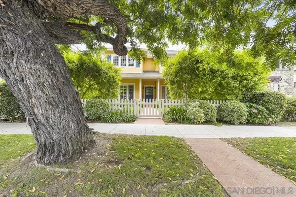 Coronado, CA 92118,630 B Ave