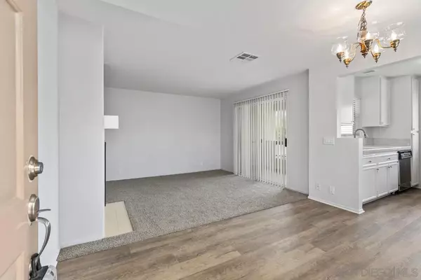 10710 Aderman Ave #44, San Diego, CA 92126