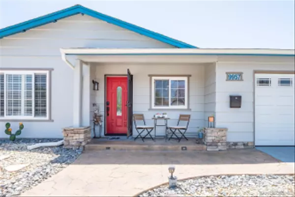 Santee, CA 92071,9957 Via Mavis