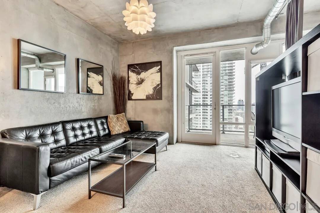 1080 Park Blvd. #1303, San Diego, CA 92101