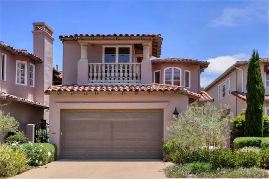 9761 Claiborne Square, La Jolla, CA 92037