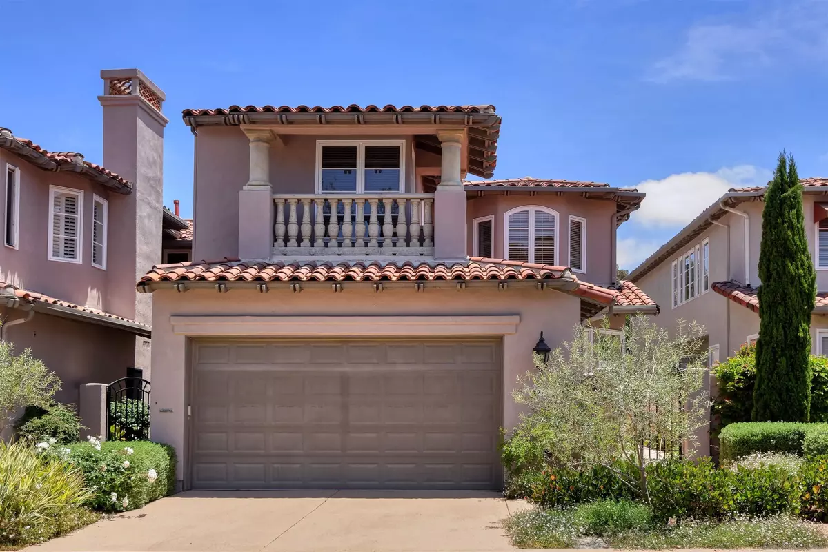 La Jolla, CA 92037,9761 Claiborne Square