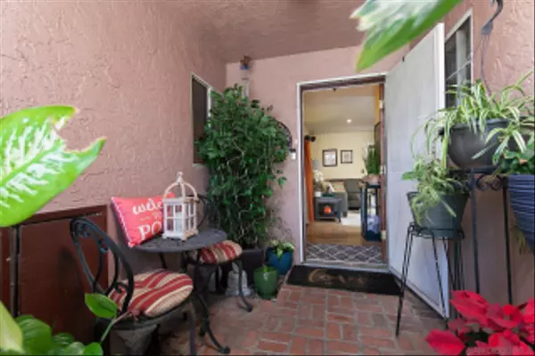 San Diego, CA 92139,5762 Calle Sal Si Puedes