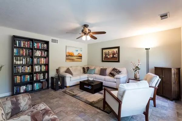 Lakeside, CA 92040,10655 Palm Row Dr