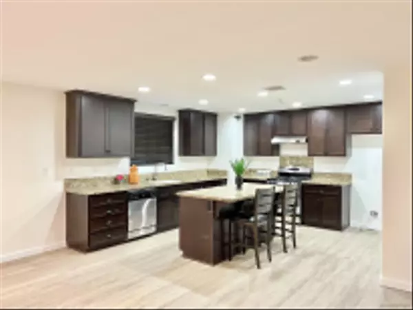 Menifee, CA 92584,30455 Gallup Ct