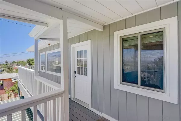 Spring Valley, CA 91977,2011 Grand Ave