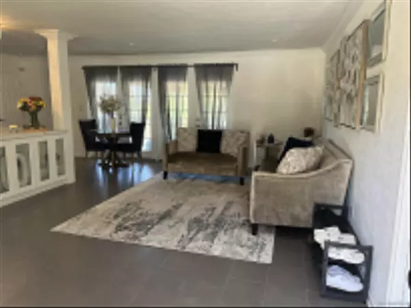 La Mesa, CA 91941,4049 Yale Ave