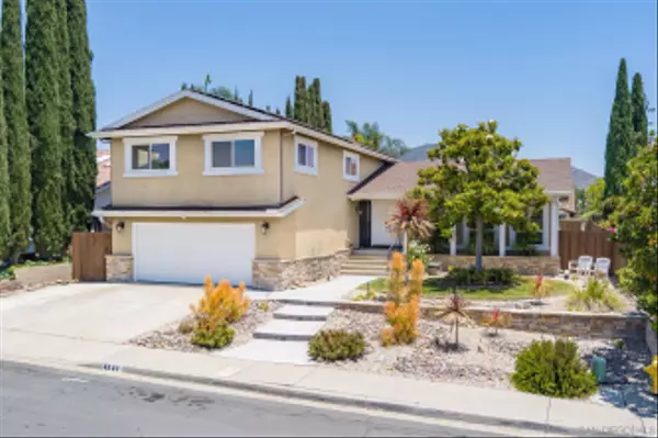 San Diego, CA 92120,6807 Summit Ridge