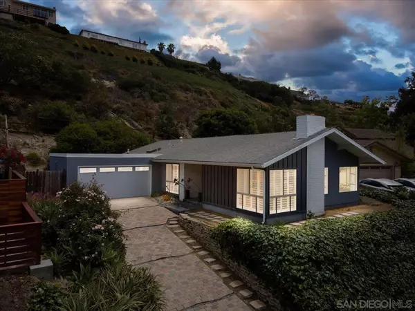 3109 Bern Dr, Laguna Beach, CA 92651