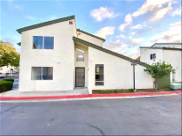 La Mesa, CA 91942,5450 Kiowa #84