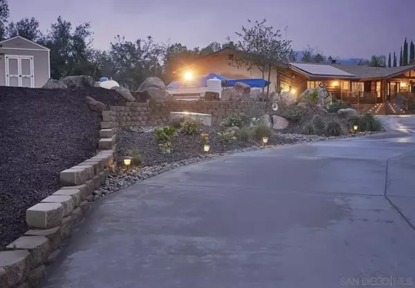 Alpine, CA 91901,1970 Alpine Creek Ln