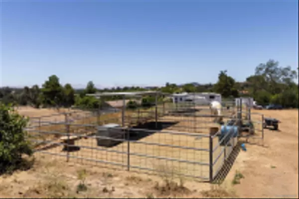 Valley Center, CA 92082,27373 Carlata Ln