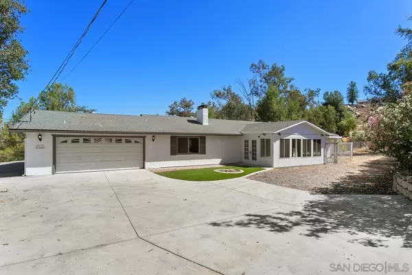 Ramona, CA 92065,132 E Old Julian Hwy