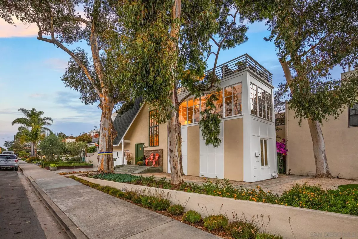 Coronado, CA 92118,200 A Ave