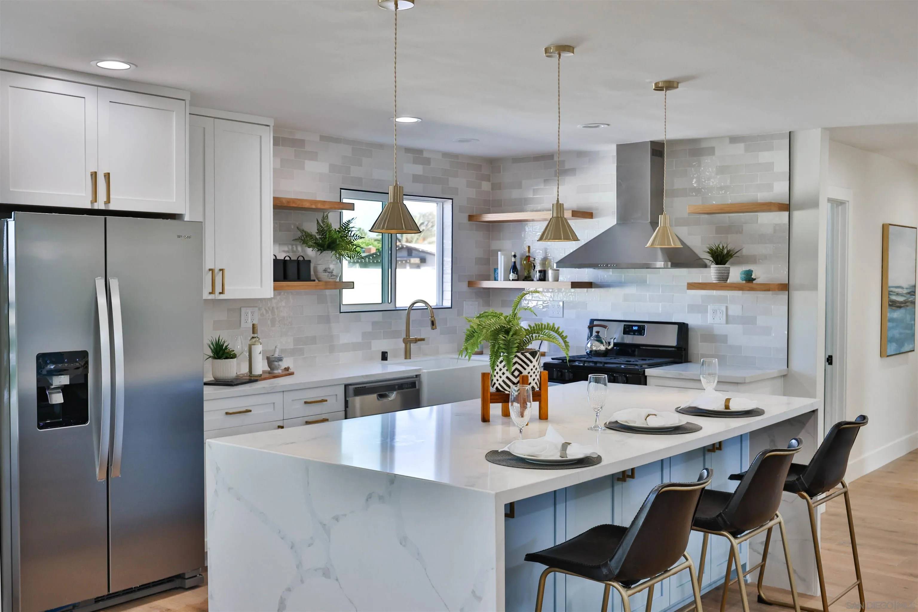 3812 Conrad Ave, San Diego, CA 92117