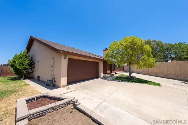 San Diego, CA 92126,8995 Cord Ln.