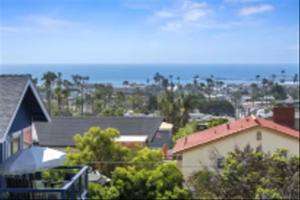 San Diego, CA 92107,4526 Cape May Ave