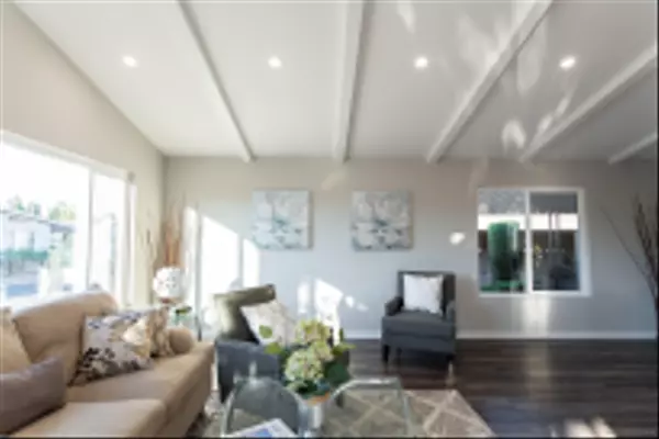 Santee, CA 92071,9255 N Magnolia Ave #18