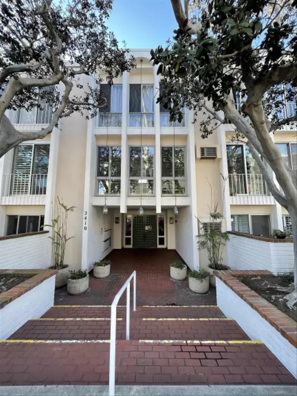 2410 Albatross Street #12, San Diego, CA 92101