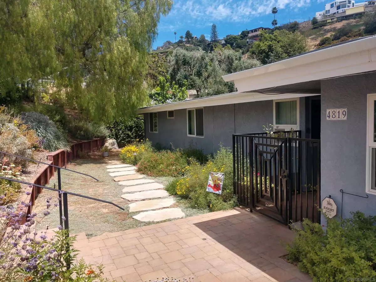 La Mesa, CA 91941,4819 La Cruz Dr