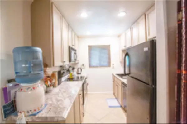 Spring Valley, CA 91977,1624 Presioca St #25