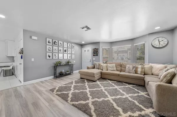 Chula Vista, CA 91910,88 Fourth Ave #10