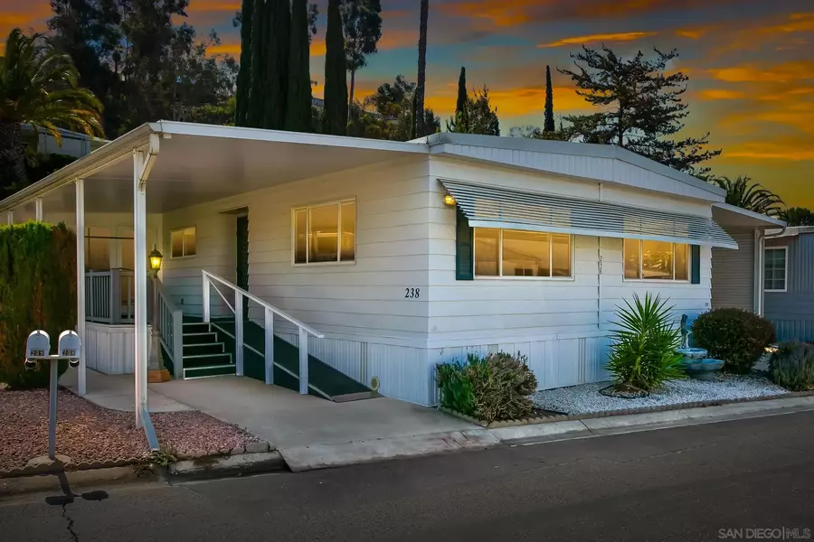 8712 N Magnolia Ave #SPC 238, Santee, CA 92071