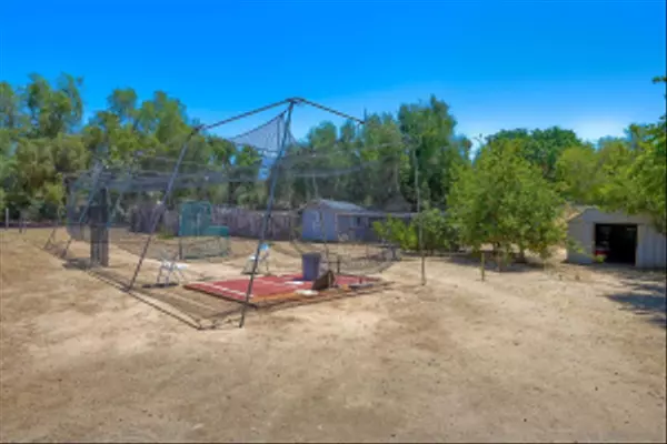 Poway, CA 92064,13946 HUMO DRIVE