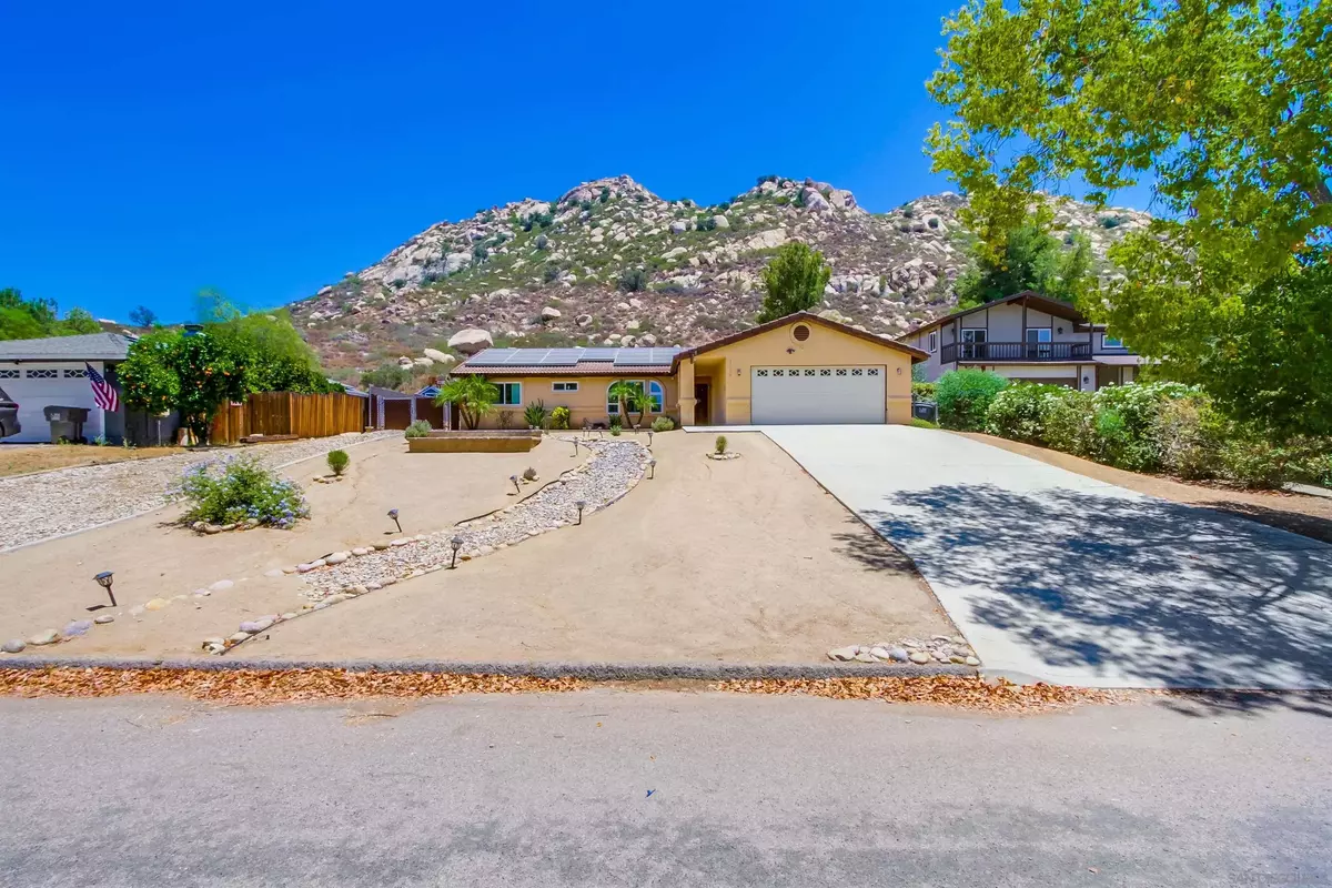 Ramona, CA 92065,25058 Poderio Drive
