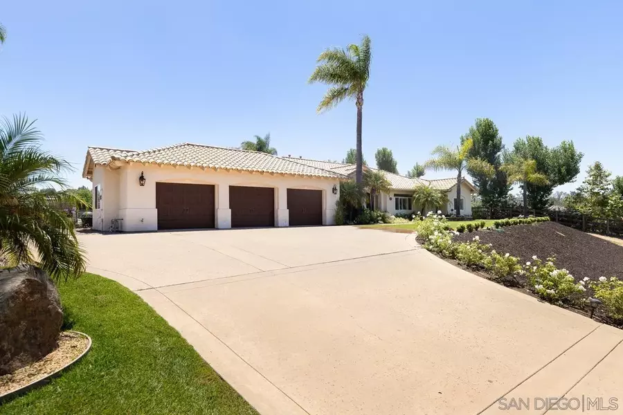 3117 CAMINO DEL RANCHO, Encinitas, CA 92024