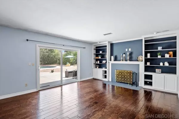 San Diego, CA 92128,12236 Frontera