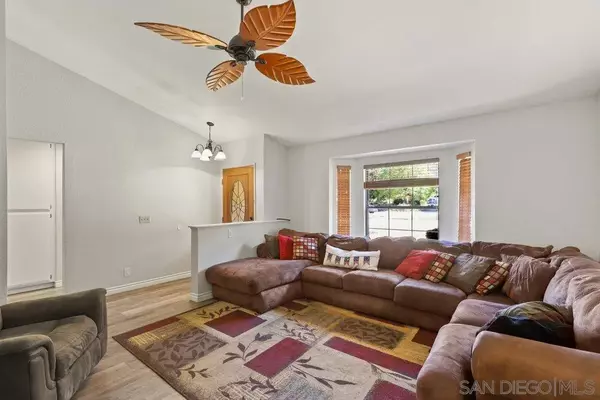 Ramona, CA 92065,25273 Kerri Ln