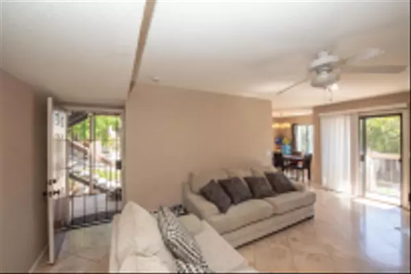 National City, CA 91950,1925 Via Las Palmas #45