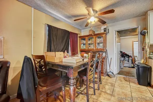 San Diego, CA 92114,118 S Wedgewood Dr