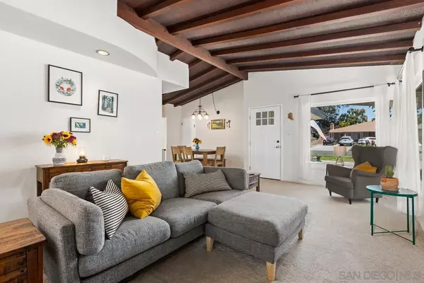 6749 Vigo Drive, La Mesa, CA 91942